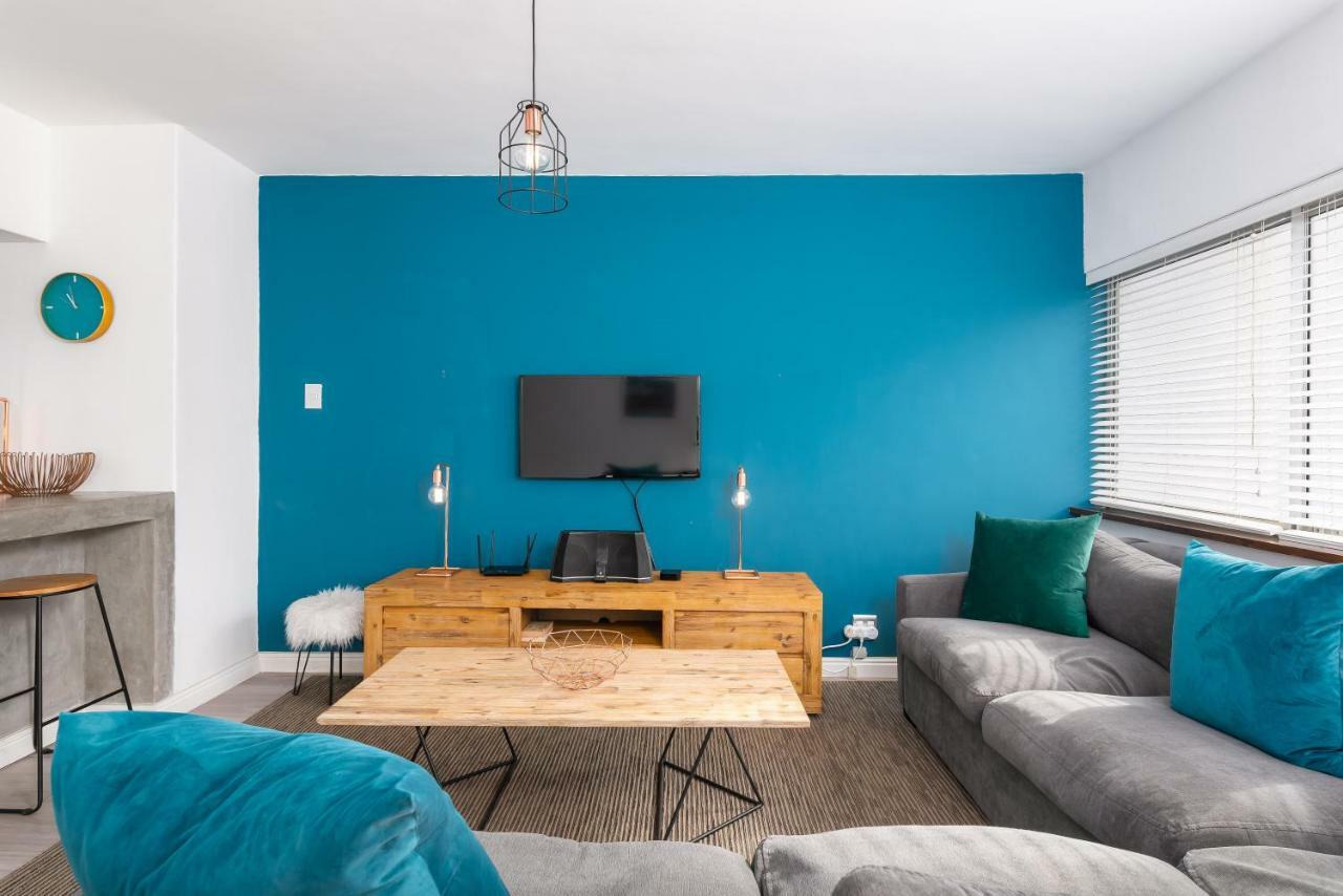 Saratoga Apartments By Propr Cape Town Luaran gambar