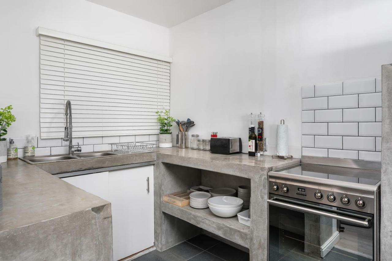 Saratoga Apartments By Propr Cape Town Luaran gambar
