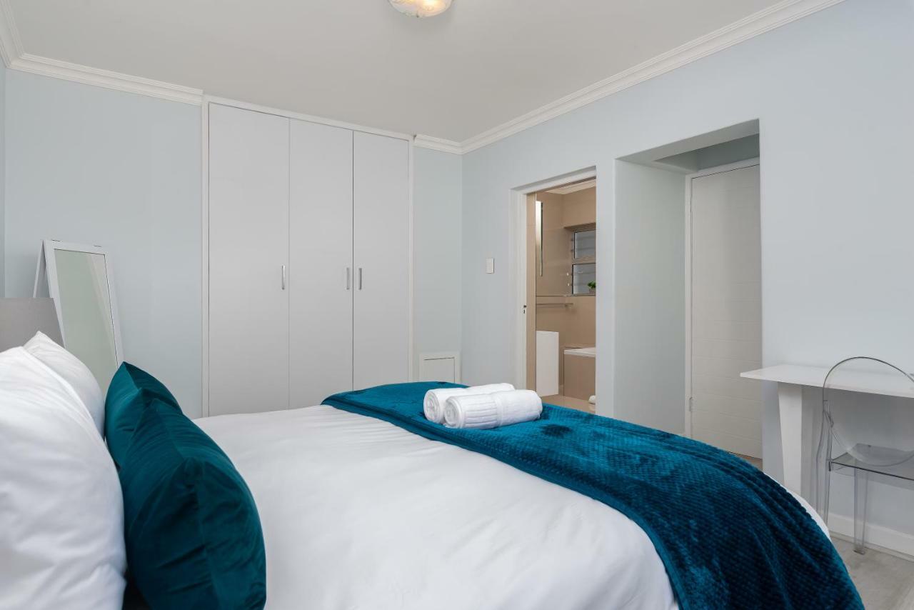 Saratoga Apartments By Propr Cape Town Luaran gambar